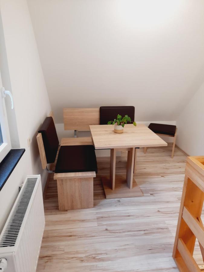 Ferienwohnung Stuetzengruen Luaran gambar